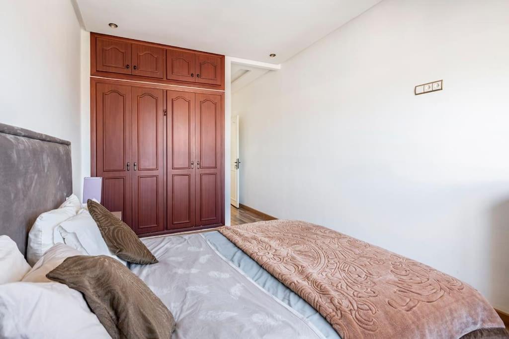 Spectacular Waterfront Sunset & 360 Ocean View Apartment Tanger